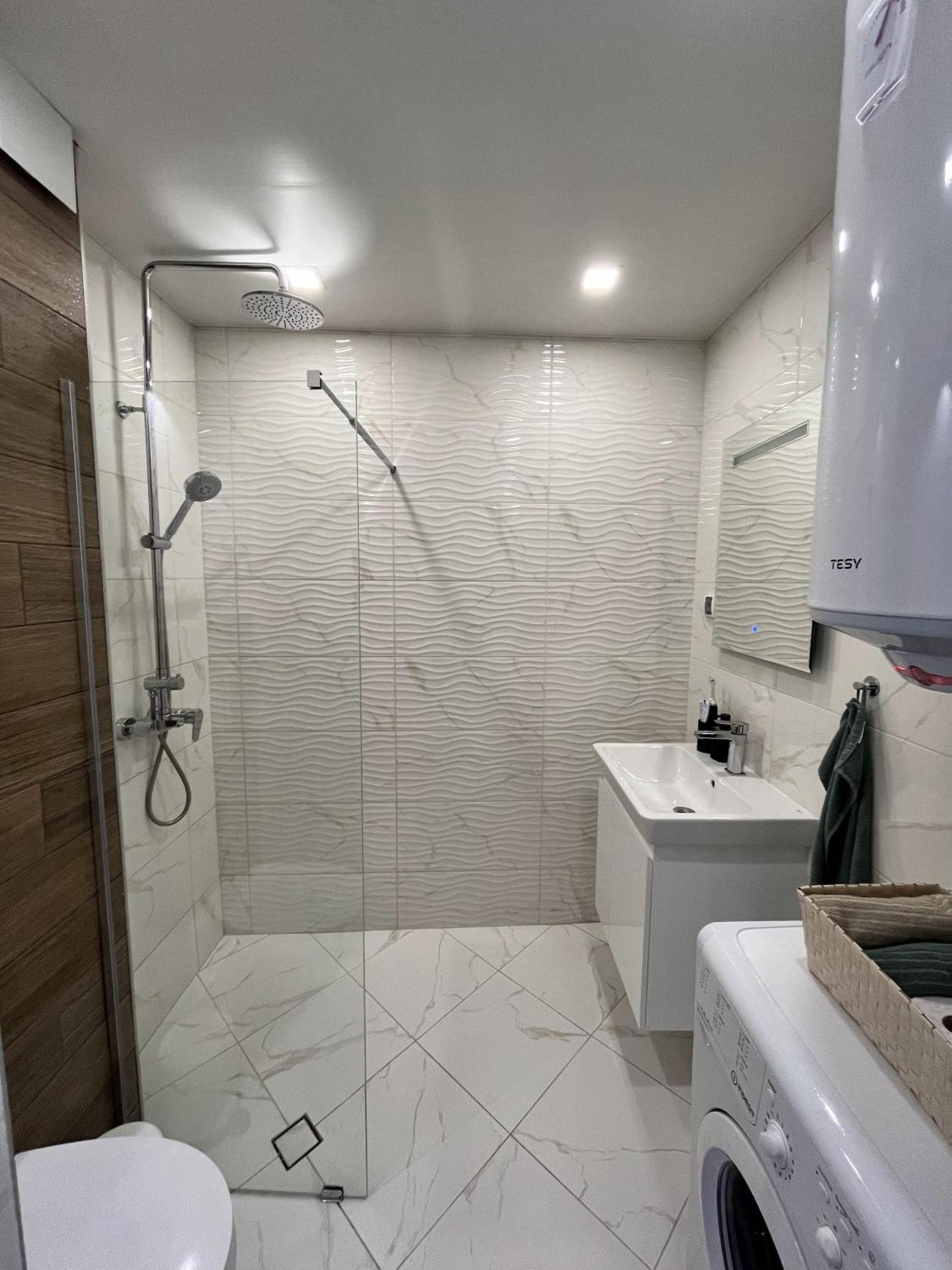 Central Cosy, Fully Renovated 2Bd Near The Cathedral Várna Kültér fotó